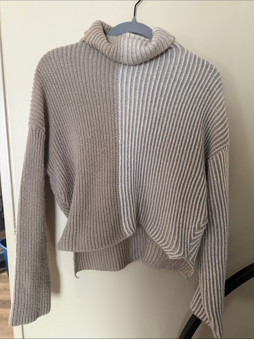 Nordstrom Two-Tone Ribbed Cowlneck Sweater in Beige and Cream